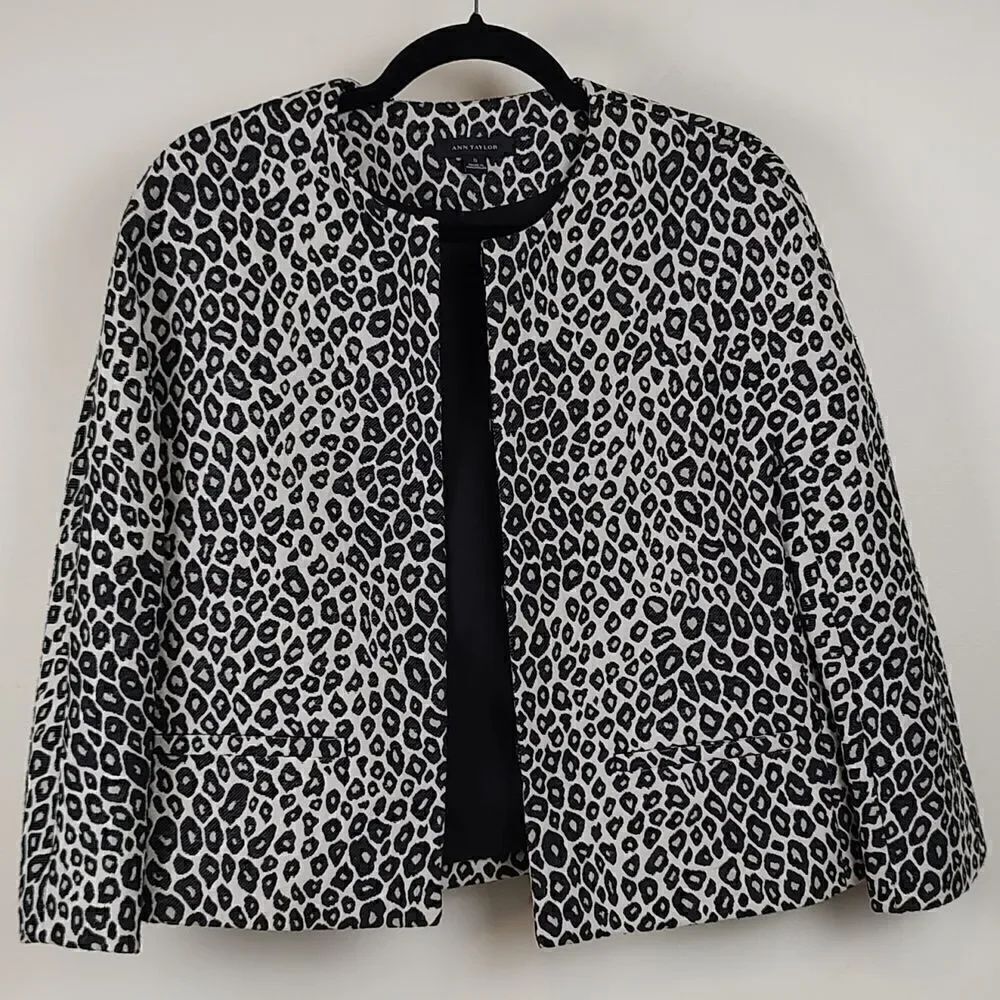 Ann Taylor Animal Print Collarless Classic Blazer Jacket Size S